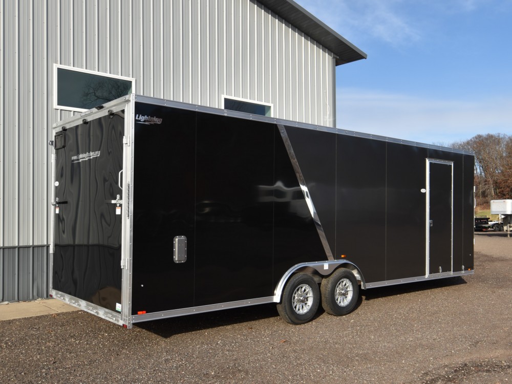 8.5'x28' (24'+4' V) Snowmobile/UTV Enclosed Trailer Gallery Photo 2