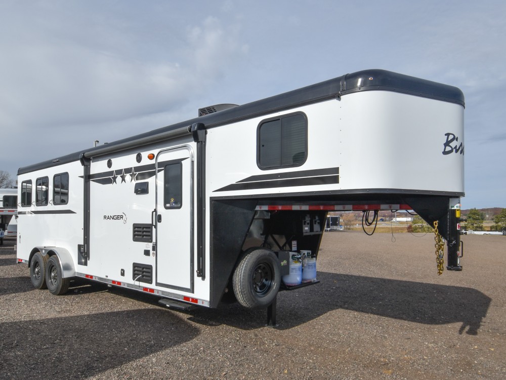 Ranger 7308 Horse Trailer Gallery Photo 1