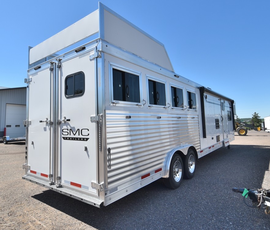 Patriot 8415SRK Horse Trailer Gallery Photo 16