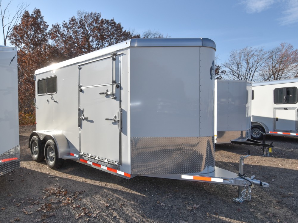 Julite Straight Load Warmblood Horse Trailer Gallery Photo 1