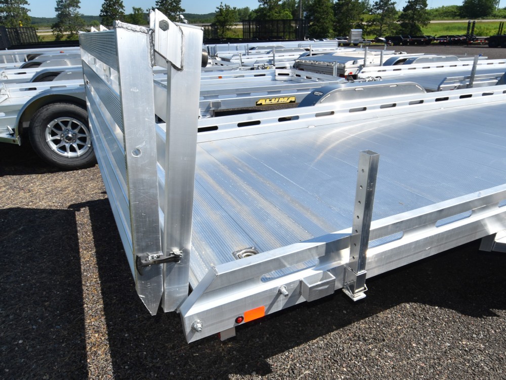 7820 BT Aluminum Utility Trailer Gallery Photo 3