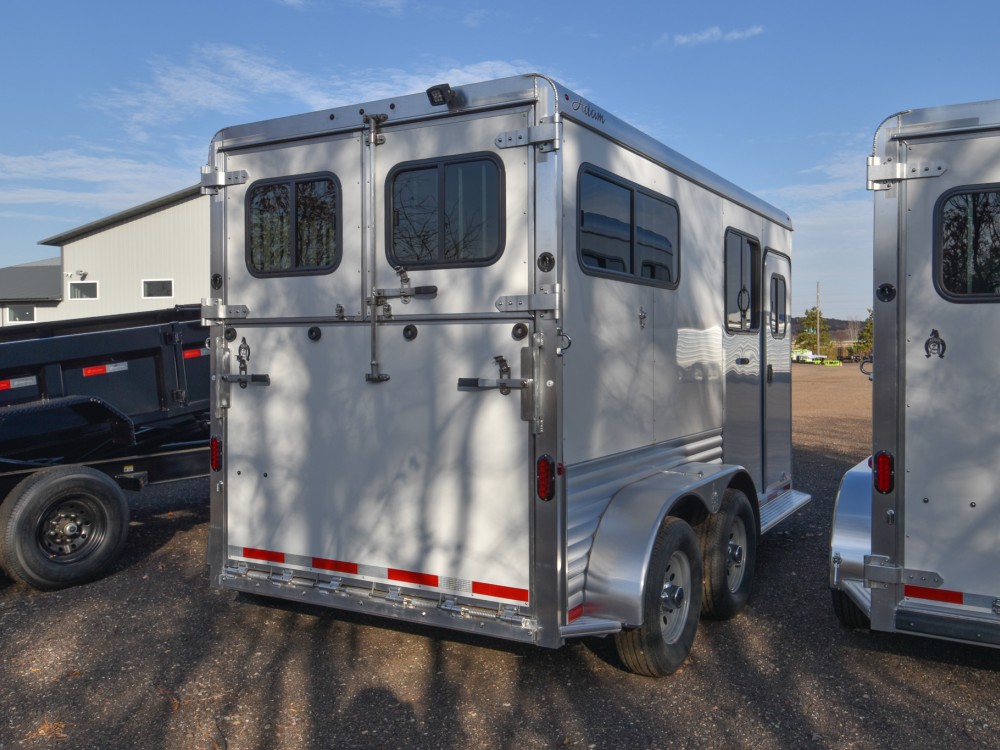 Julite 2 Horse Straight Load Horse Trailer Walk Thru w/Mangers Gallery Photo 2