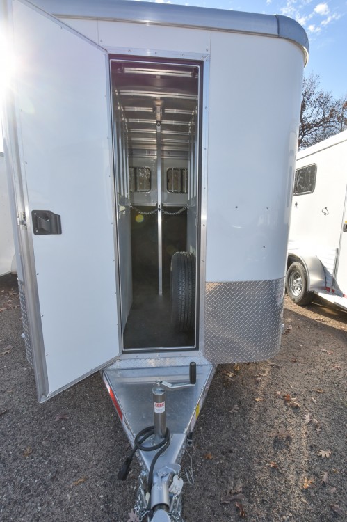 Julie Straight Load w/Walk Thru Horse Trailer Gallery Photo 4