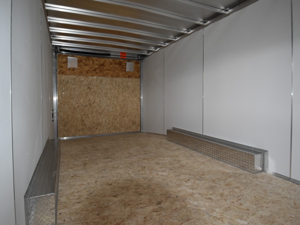 8.5'x20' Enclosed Carhauler/Cargo trailer Gallery Photo 5