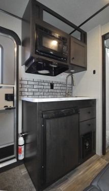 Ranger 7308 Living Quarter Horse Trailer Preview Photo 4