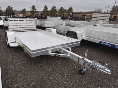 6810 BT Aluminum Utility Trailer Photo