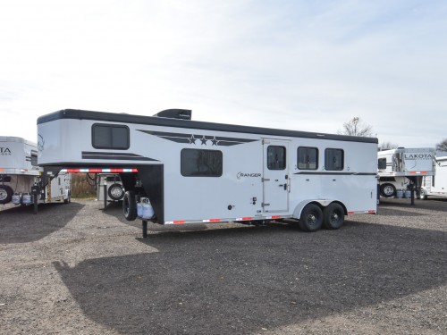 Ranger 7308 Horse Trailer Preview Photo 4