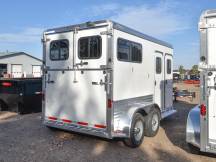 Julite Straight Load Thorobred Horse Trailer Photo Thumbnail 2