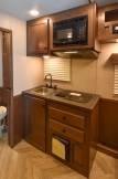 Colt 849 Living Quarters Horse Trailer Photo Thumbnail 6