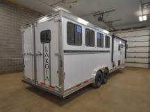 Colt 849 Living Quarters Horse Trailer Photo Thumbnail 13