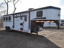 Ranger 7308 Living Quarter Horse Trailer Photo Thumbnail 1