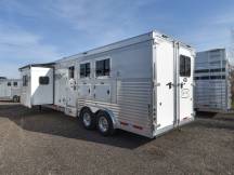 Laramie 8314SSR Living Quarters Horse Trailer Photo Thumbnail 14