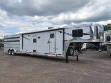 Charger 81415SR Horse Trailer Photo Thumbnail 1